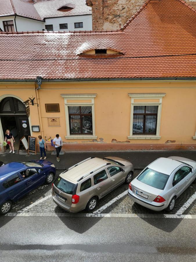 Fancy Flats Lägenhet Sibiu Exteriör bild